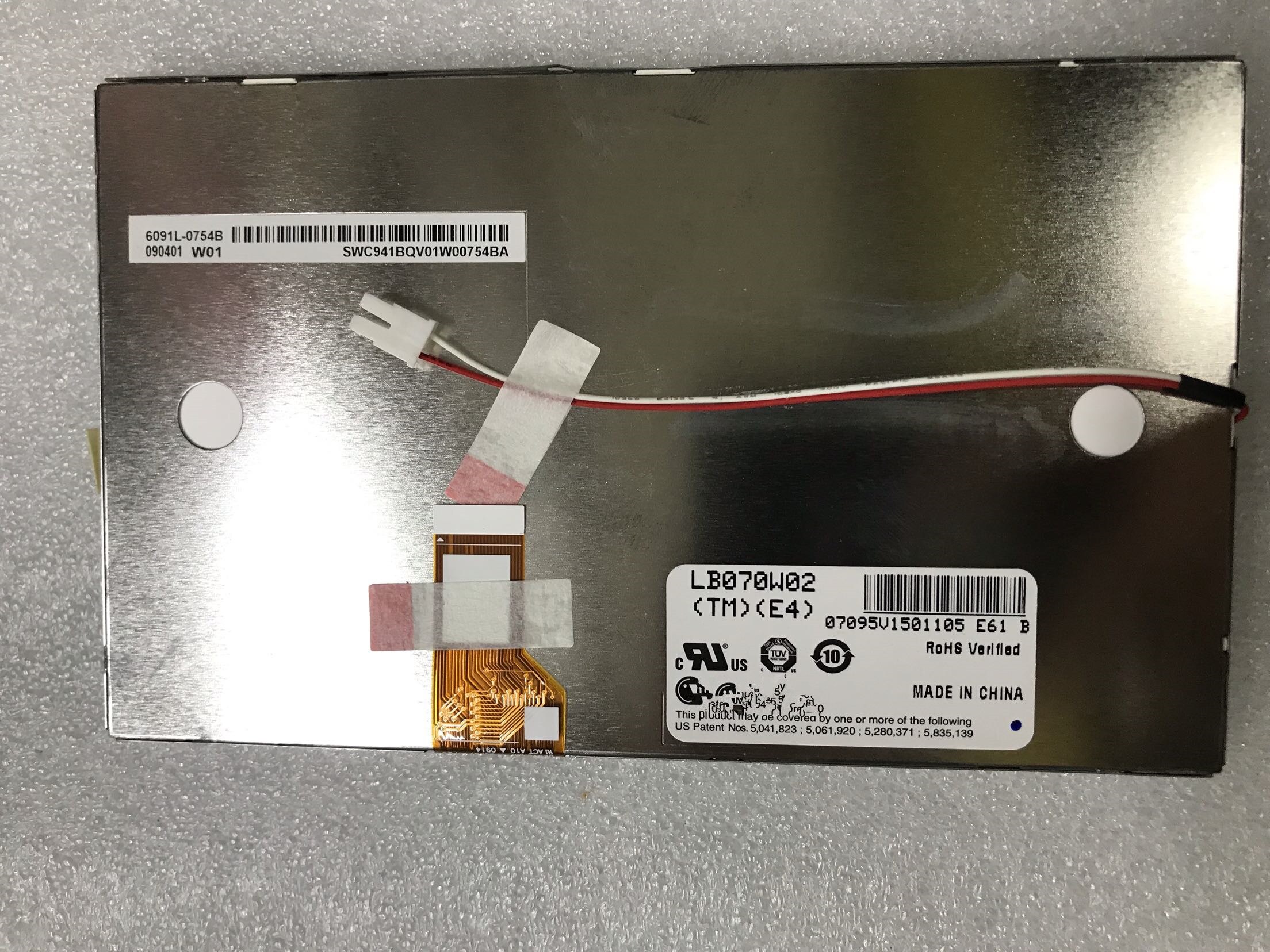 LB070W02(TM)(E4) LB070W02-TME4 LB070W02-TME5 LCD ÷ ȭ